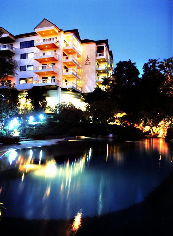 Pavilion Rim Kwai Resort Kanchanaburi Esterno foto